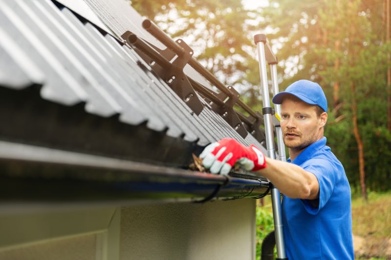 Gutter Installation Technicians